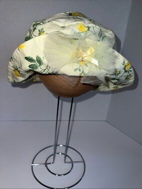 Vintage Cach Cach Yellow Floral Sun Hat with Tulle Bow